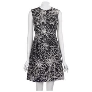 Diane von Furstenberg Madyson Dress 0 Black White Abstract Printed Wool Silk DVF